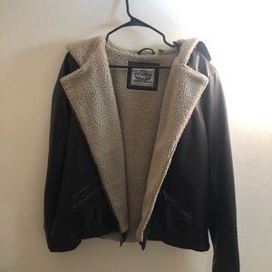 Levi brown leather jacket with fuzzy inside